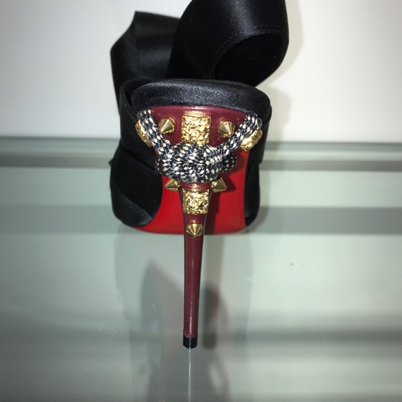 Christian Louboutin Edo Bow Mule (Sold in Store) - Picture 4 of 4